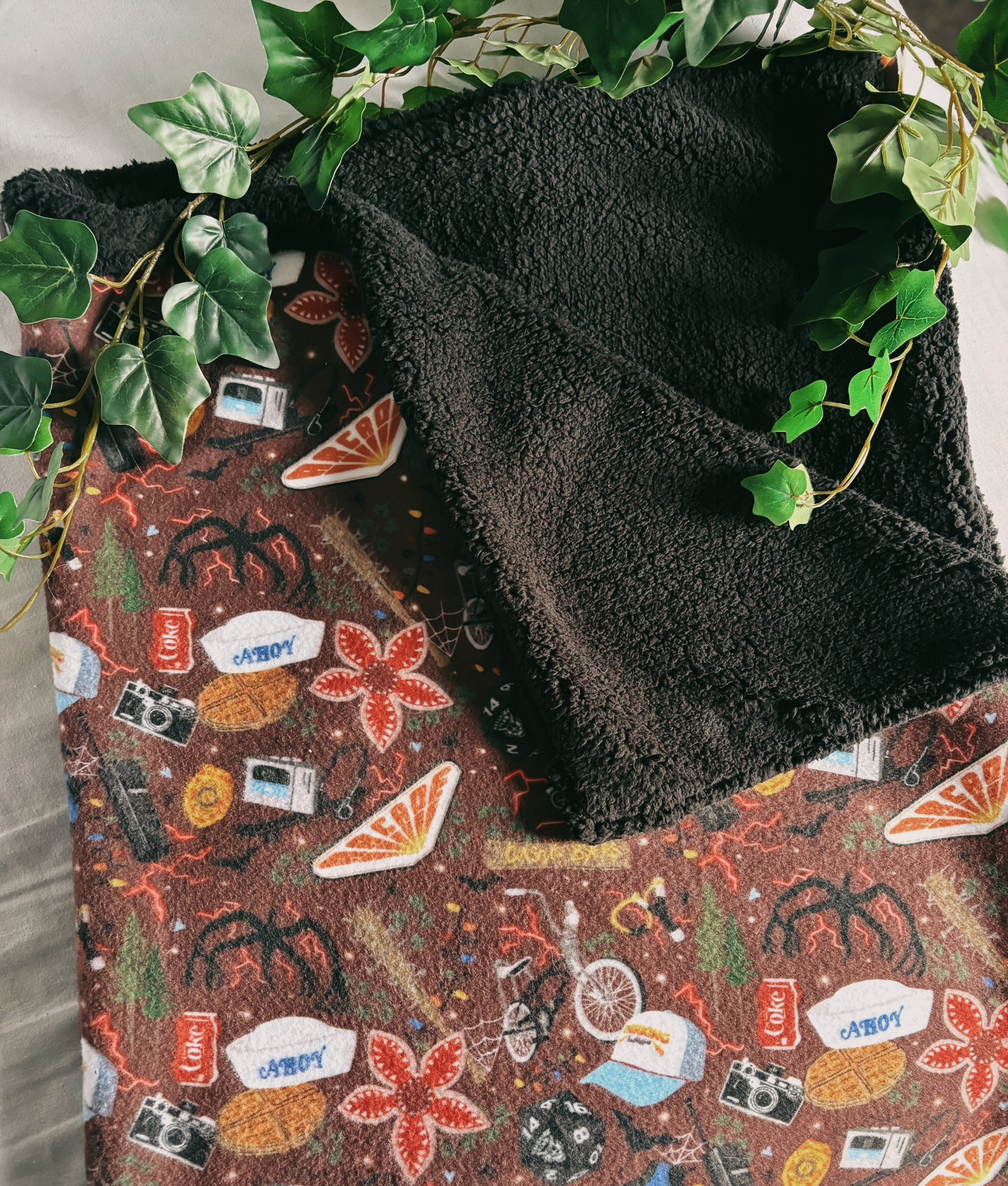 Static in the 80s - Blanket (4 week turnaround time)