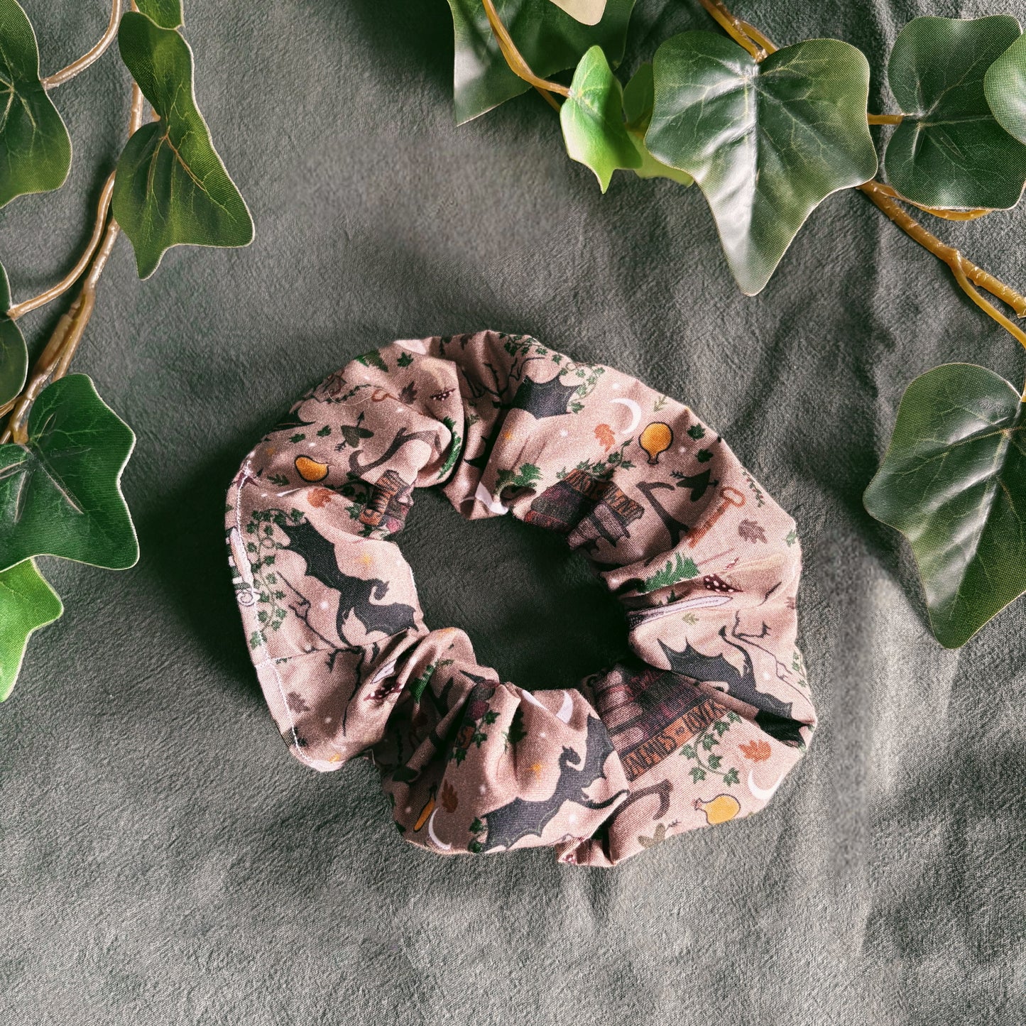 Bookish Fantasy - Scrunchie