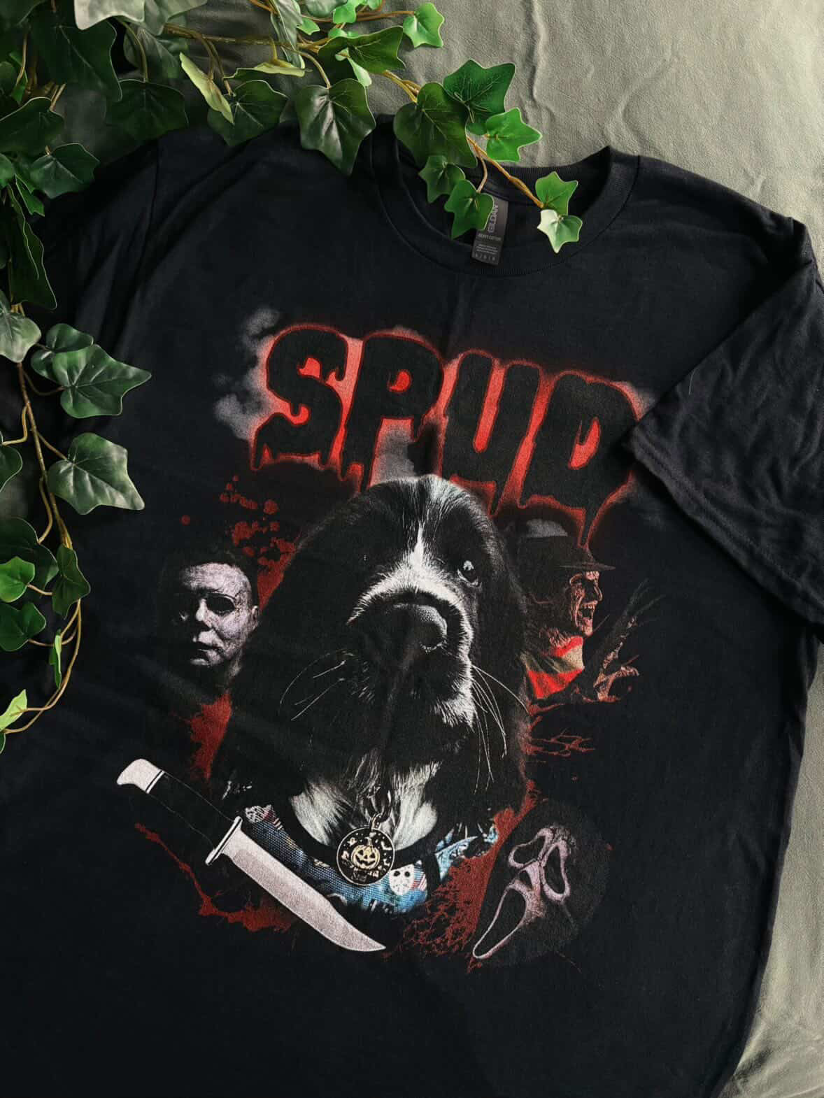 READ DESCRIPTION - Horror Style Pet Tee - personalised (2-4 week turnaround)