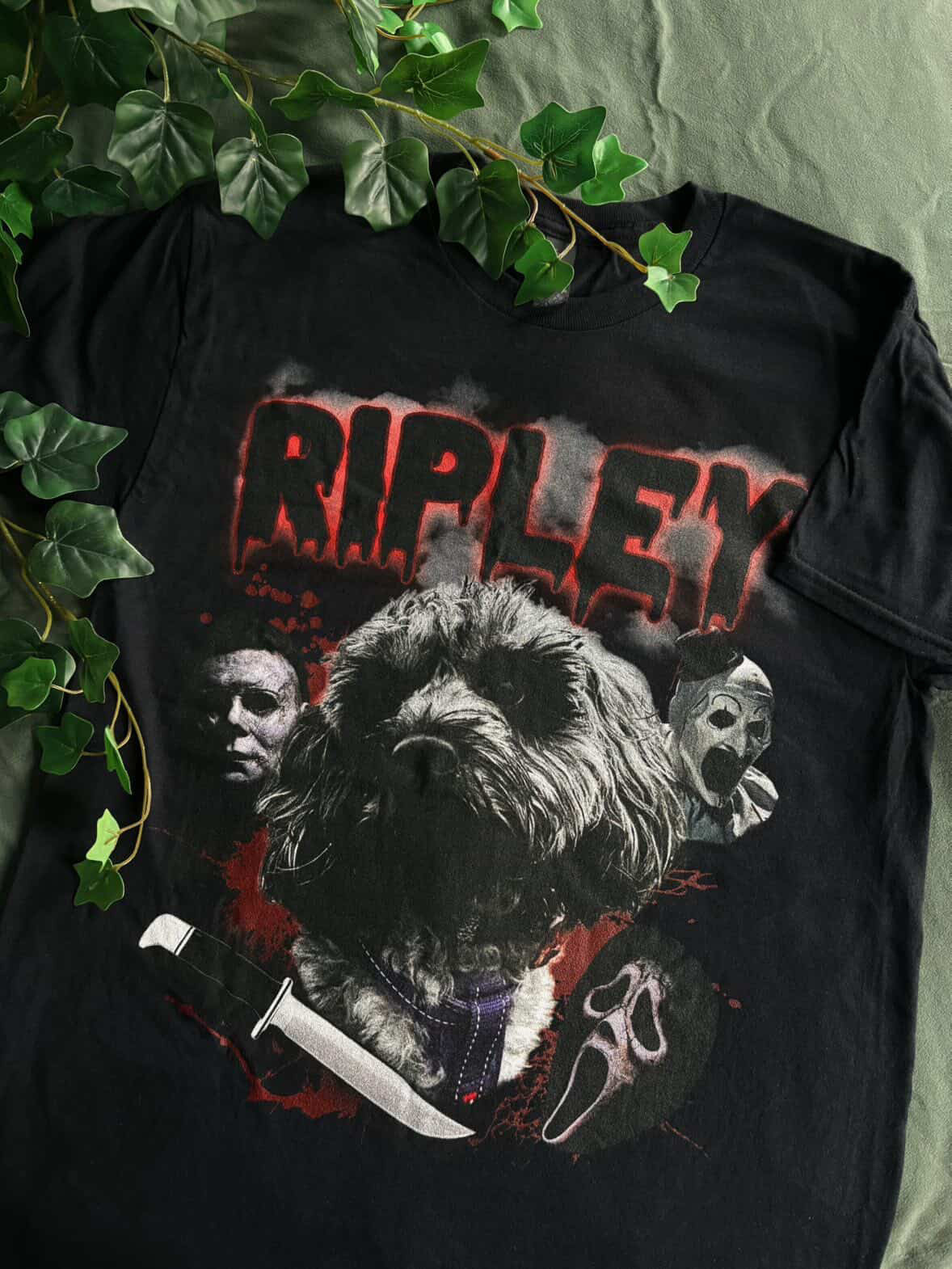 READ DESCRIPTION - Horror Style Pet Tee - personalised (2-4 week turnaround)