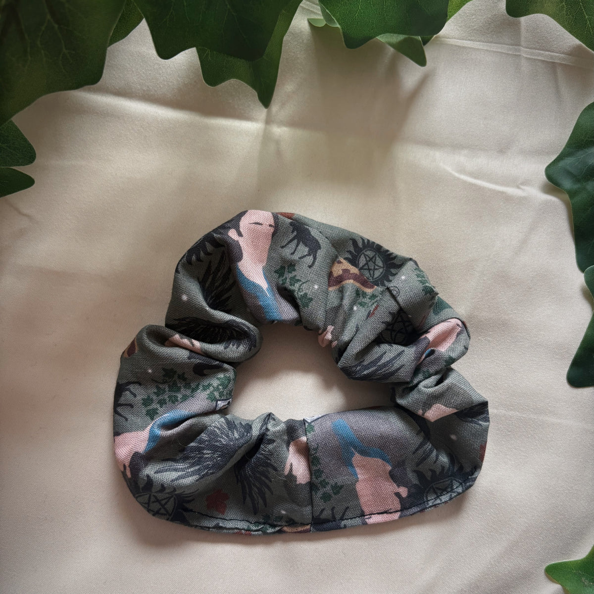 Supernatural - Scrunchie