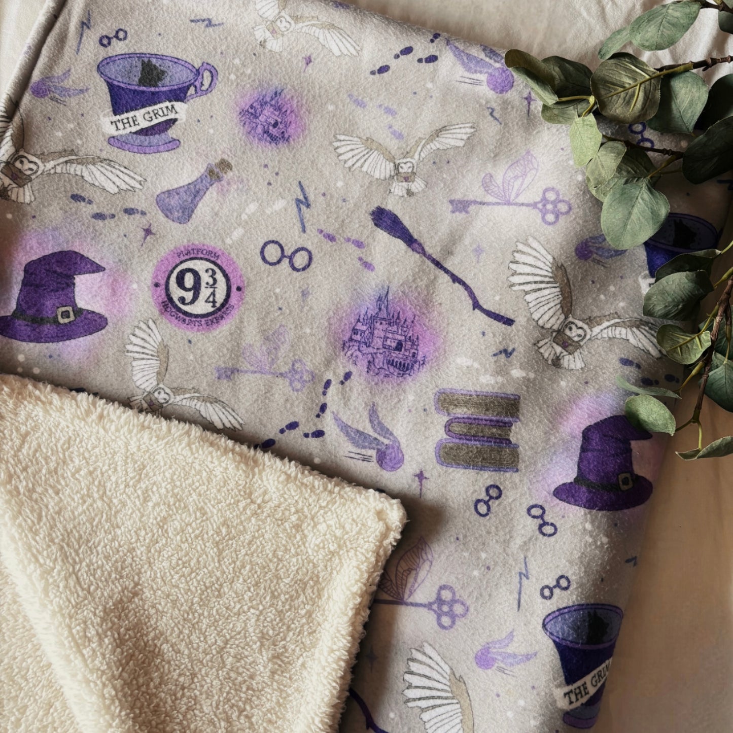 The Wizarding World - Fleece/Sherpa Blanket (4 week turnaround time)r